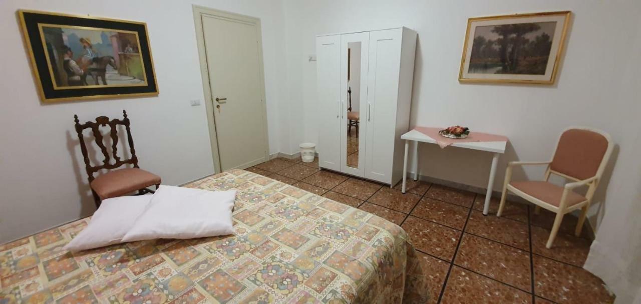 罗马La Casa Di Chiara公寓 外观 照片